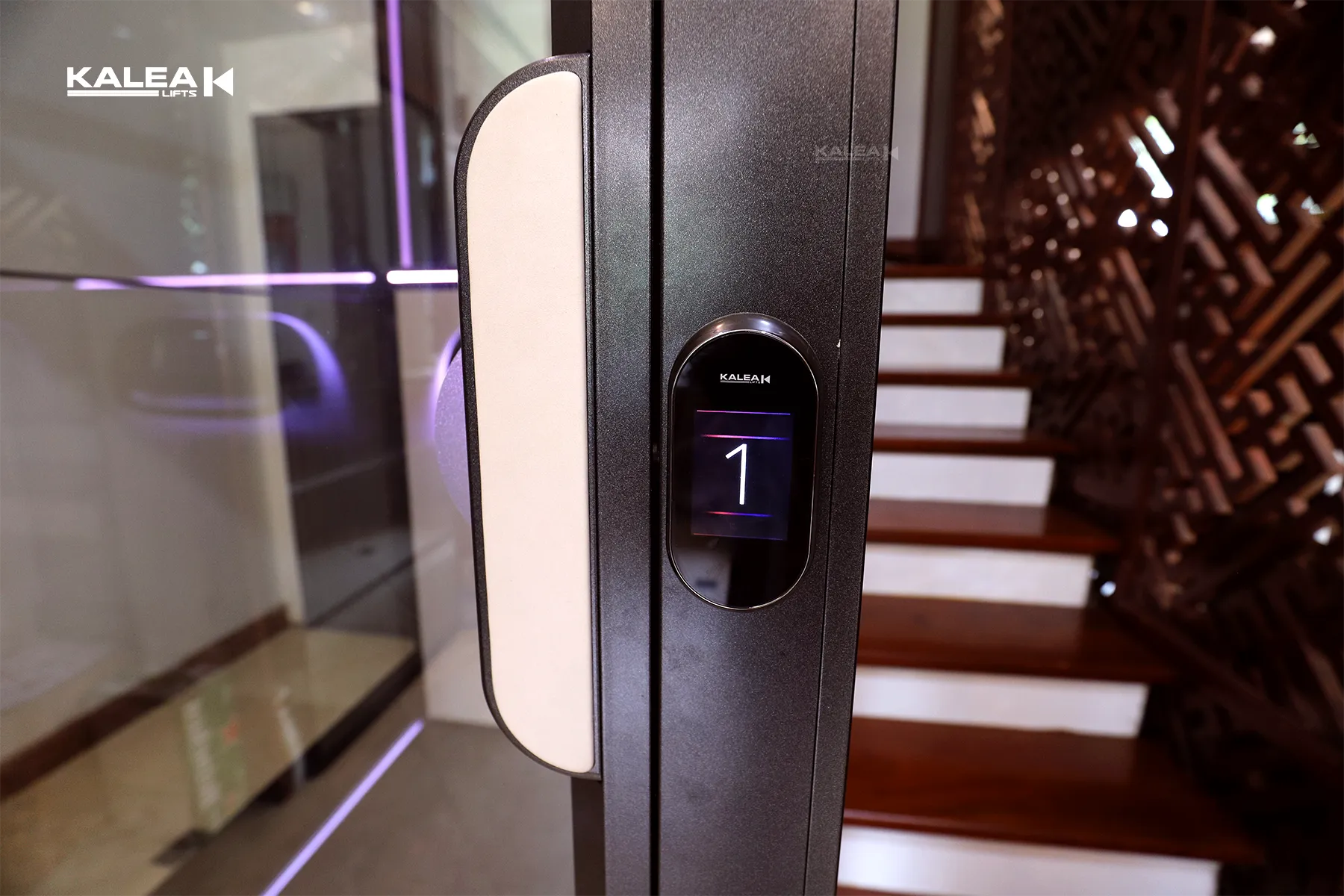 Thang máy kính Kalea X50 Limited